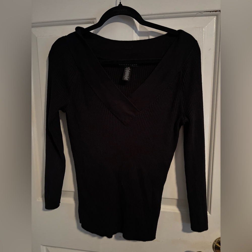 Y2K Apostrophe Black V-Neck Sweater